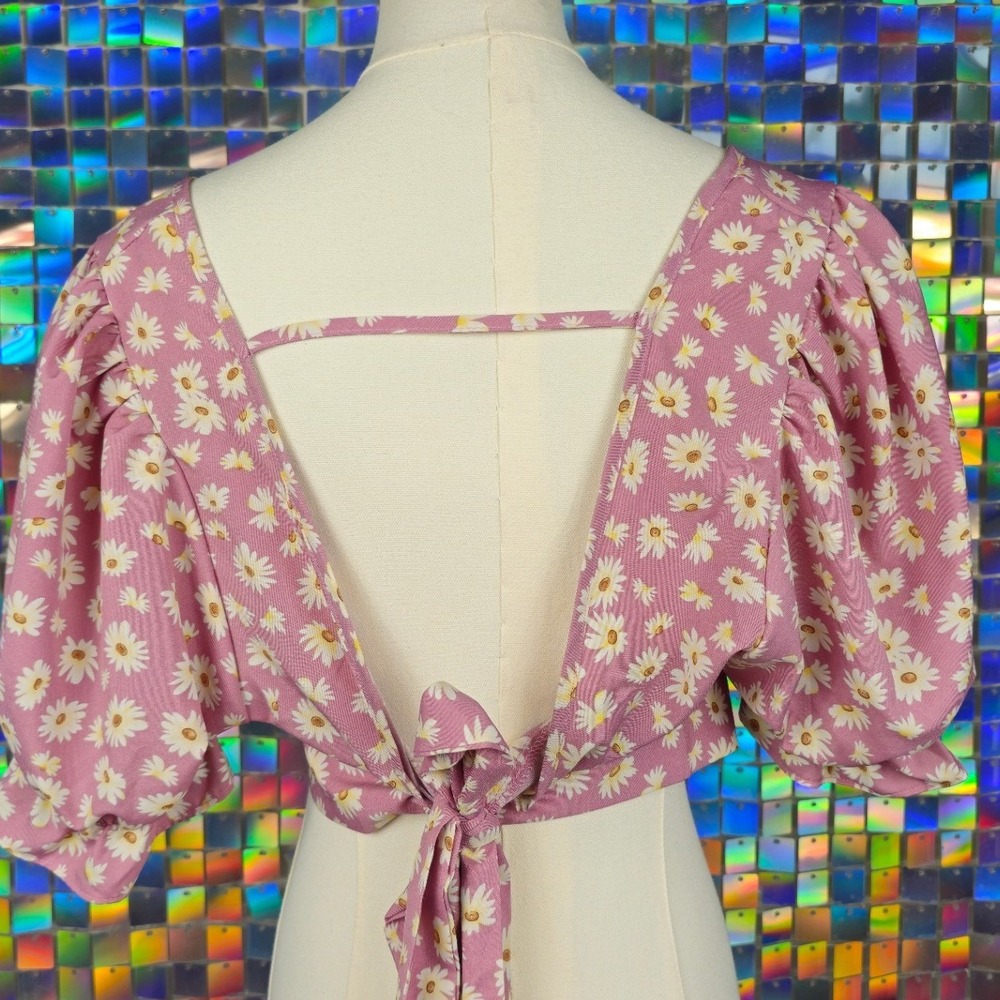 Daisy Floral Crop Top Womens 2XL Pink Excellent Puff Sleeve Tie Back Layering - Picture 4 of 7